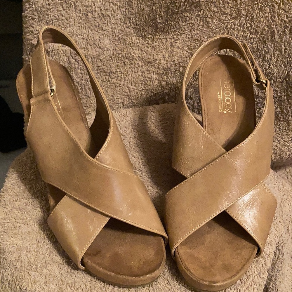 Barely worn